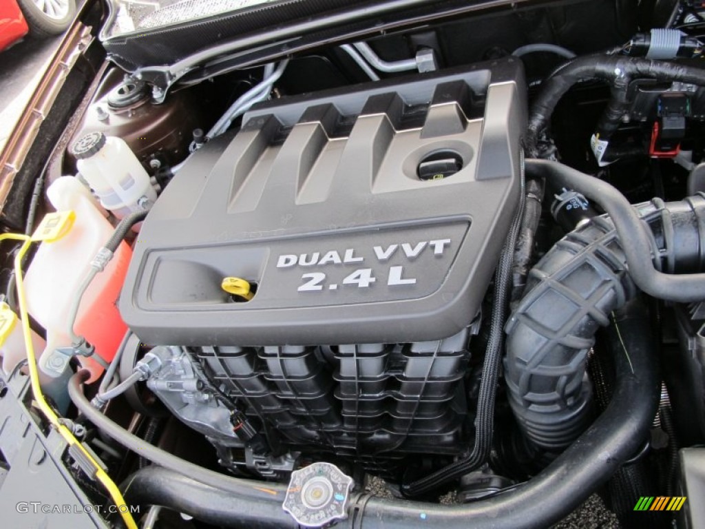 2012 Chrysler 200 Touring Sedan 2.4 Liter DOHC 16-Valve Dual VVT 4 Cylinder Engine Photo #61711362
