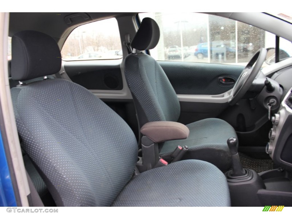 2007 Yaris 3 Door Liftback - Blazing Blue Metallic / Dark Charcoal photo #13