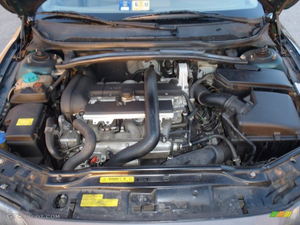 2002 V70 2.4T XC AWD Wagon - Cypress Green Metallic / Taupe/Light Taupe photo #10