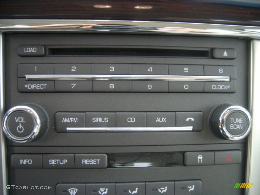 2010 Lincoln MKS FWD Audio System Photo #61713681