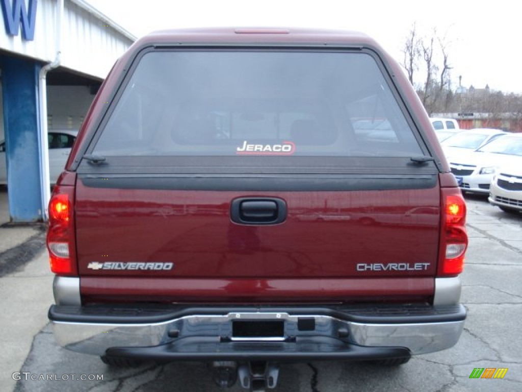 2003 Silverado 1500 LS Regular Cab 4x4 - Dark Carmine Red Metallic / Dark Charcoal photo #7