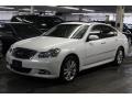 Moonlight White - M 35x AWD Sedan Photo No. 1