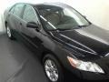 Black - Camry LE Photo No. 20