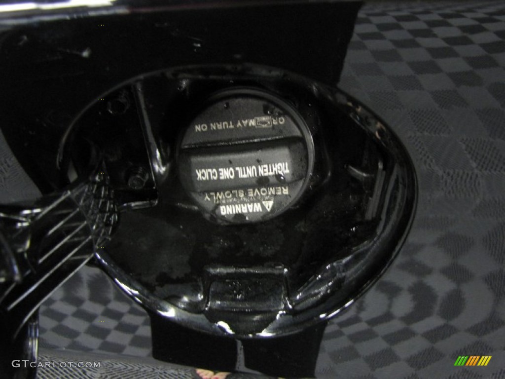 2011 Elantra GLS - Black / Black photo #30