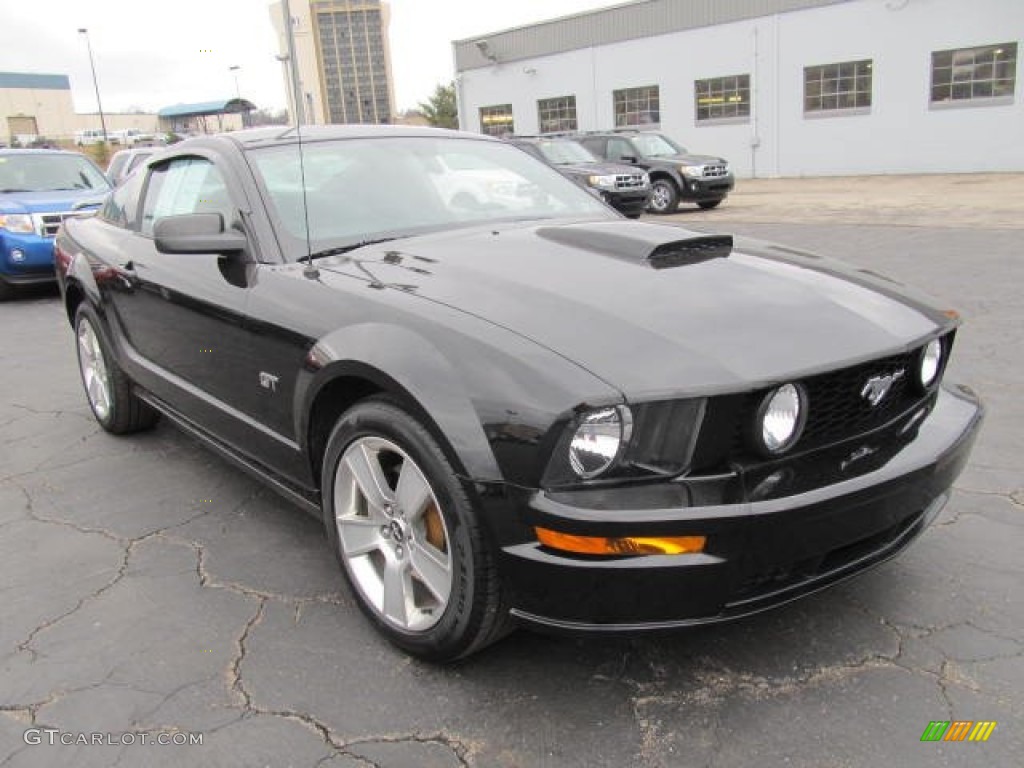 Black 2007 Ford Mustang GT Deluxe Coupe Exterior Photo #61723938
