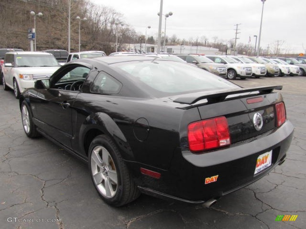 2007 Mustang GT Deluxe Coupe - Black / Dark Charcoal photo #7