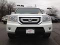 Taffeta White - Pilot Touring 4WD Photo No. 6