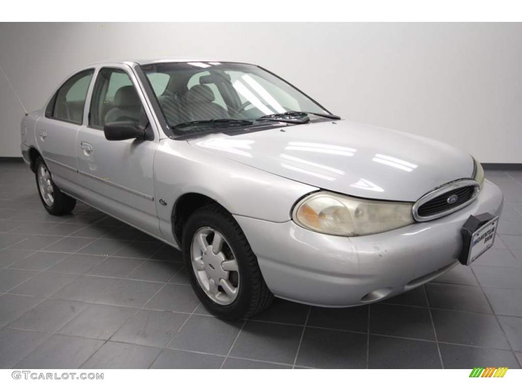 2000 Contour SE - Silver Frost Metallic / Greystone photo #1