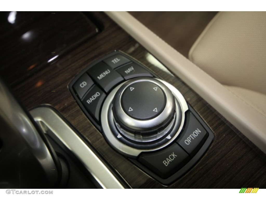 2009 BMW 7 Series 750Li Sedan Controls Photo #61728978