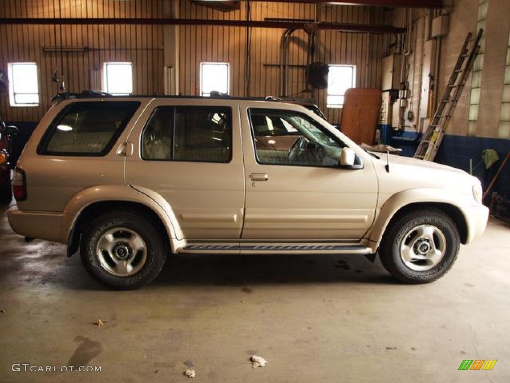 1999 QX4 4x4 - Tuscan Beige Metallic / Beige photo #2