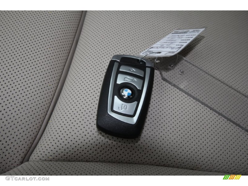 2009 BMW 7 Series 750Li Sedan Keys Photo #61729178