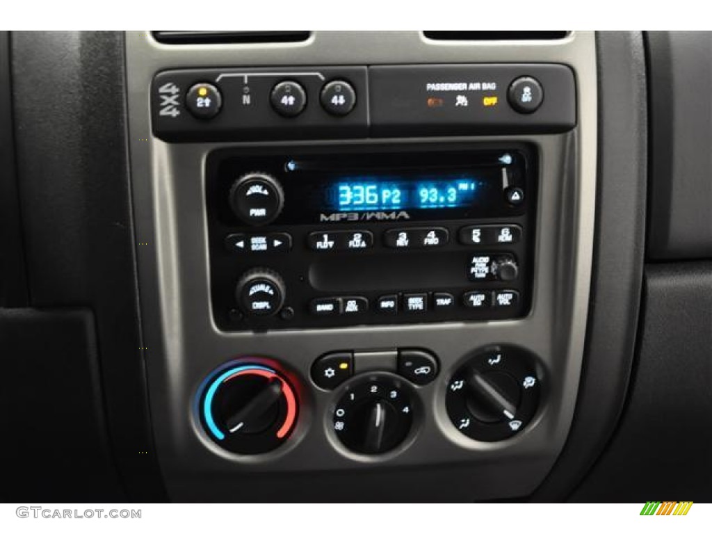 2012 Chevrolet Colorado LT Crew Cab 4x4 Controls Photo #61730130
