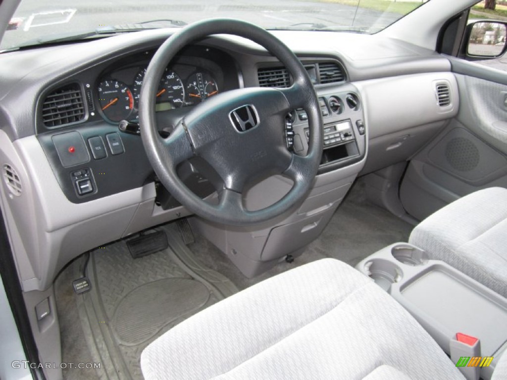 Quartz Gray Interior 2002 Honda Odyssey LX Photo #61734247