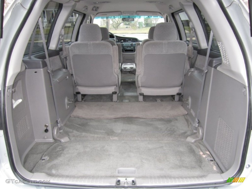 2002 Honda Odyssey LX Trunk Photos