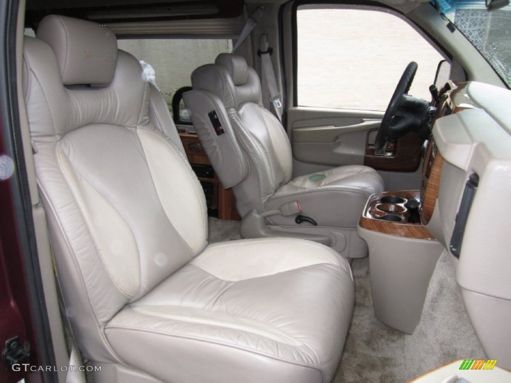Neutral Interior 2003 GMC Savana Van 1500 Passenger Conversion Photo #61735058