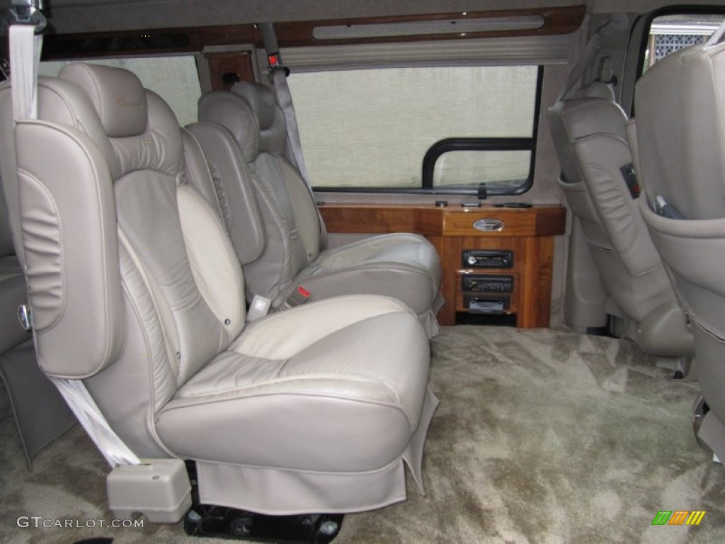 2003 gmc savana passenger