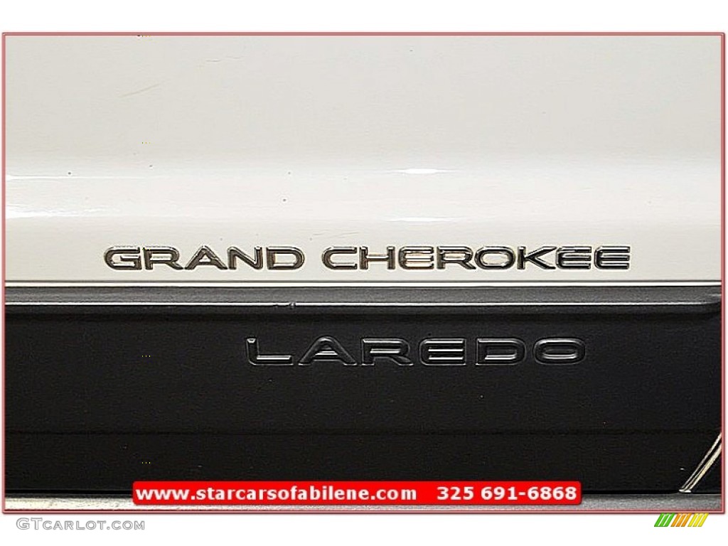 2001 Grand Cherokee Laredo - Stone White / Taupe photo #8