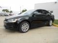 Black - Jetta SE Sedan Photo No. 3