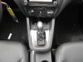 Black - Jetta SE Sedan Photo No. 18
