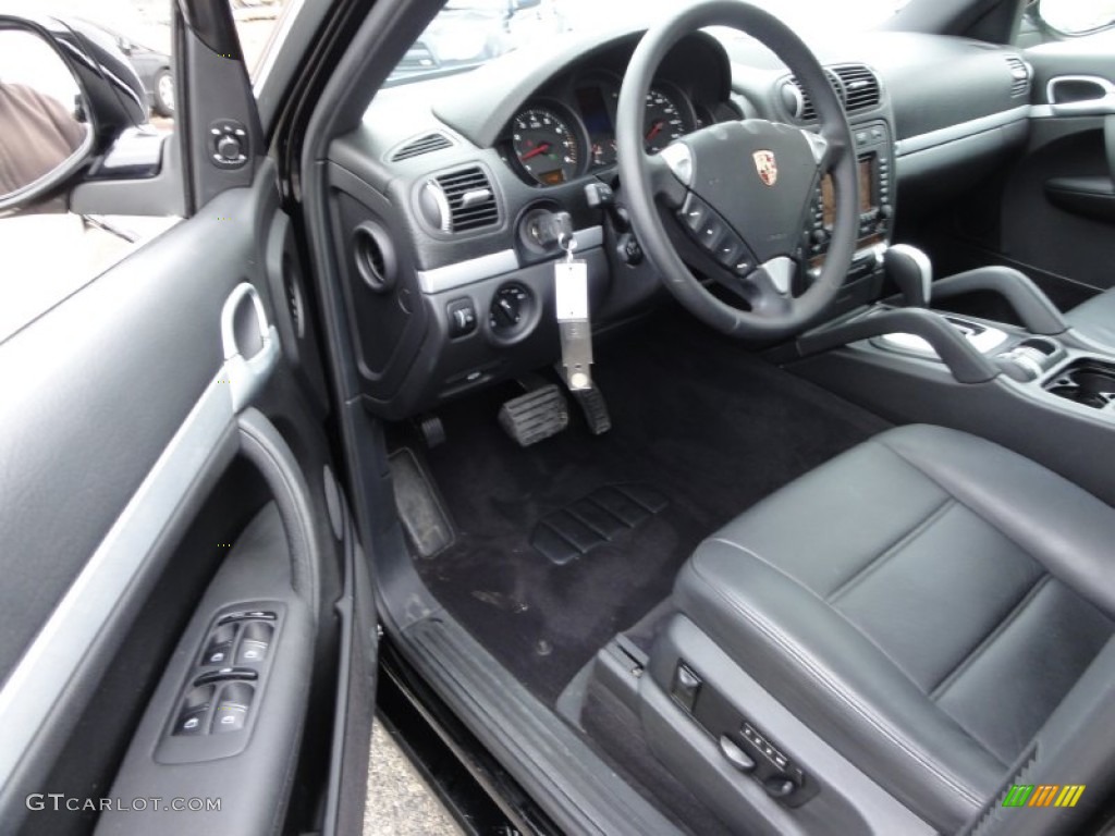Black Interior 2008 Porsche Cayenne Tiptronic Photo #61738089