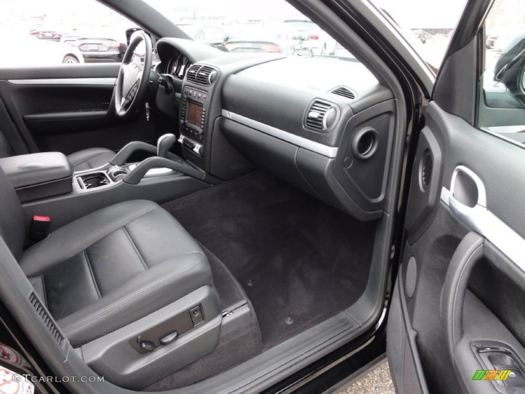 Black Interior 2008 Porsche Cayenne Tiptronic Photo #61738134