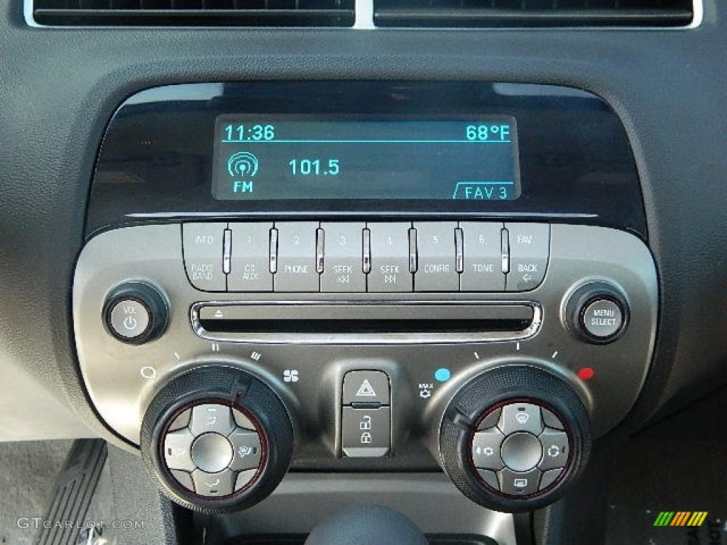 2011 Chevrolet Camaro LT Coupe Audio System Photo #61739091