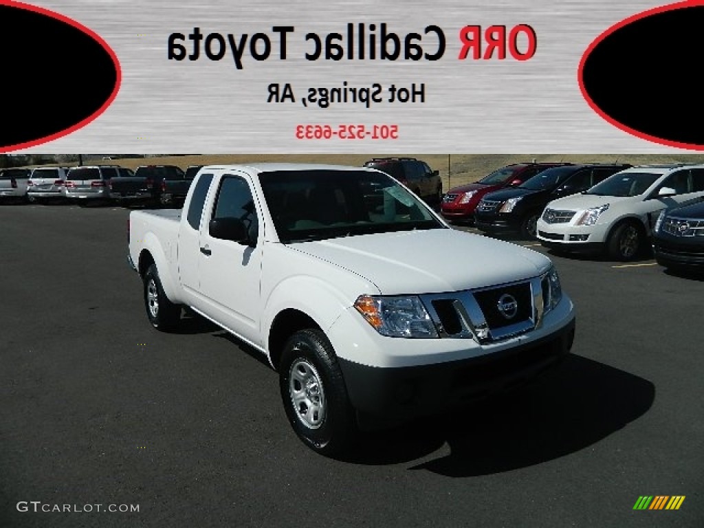 2009 Frontier XE King Cab - Avalanche White / Steel photo #1