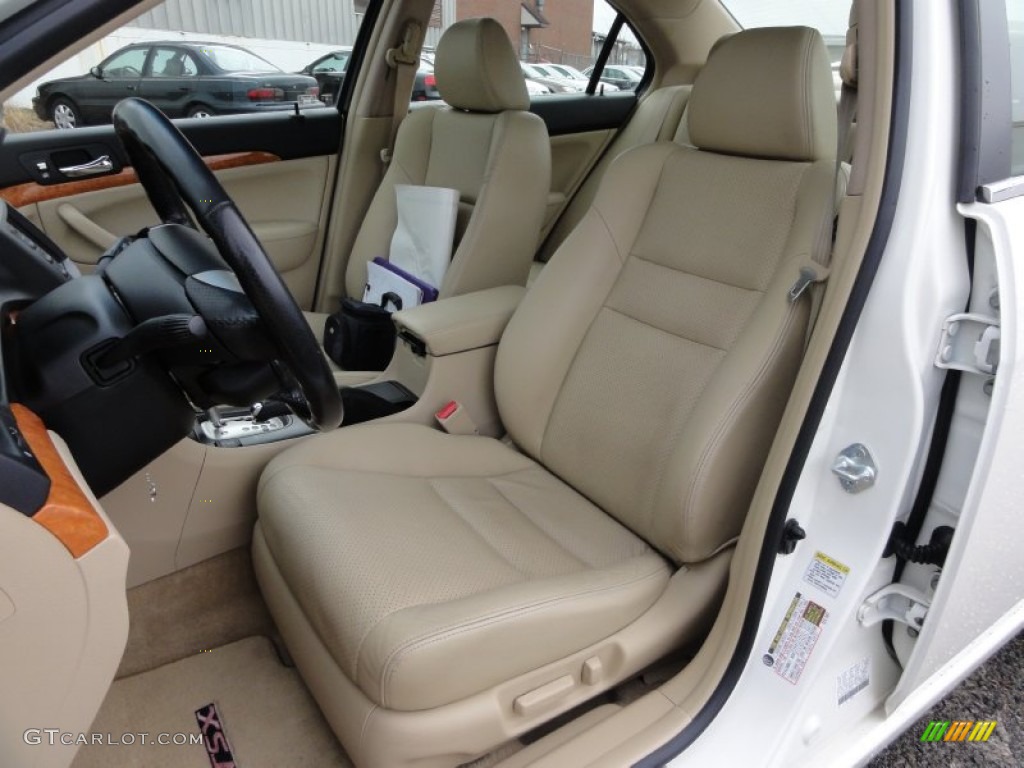 2005 TSX Sedan - Premium White Pearl / Quartz photo #18