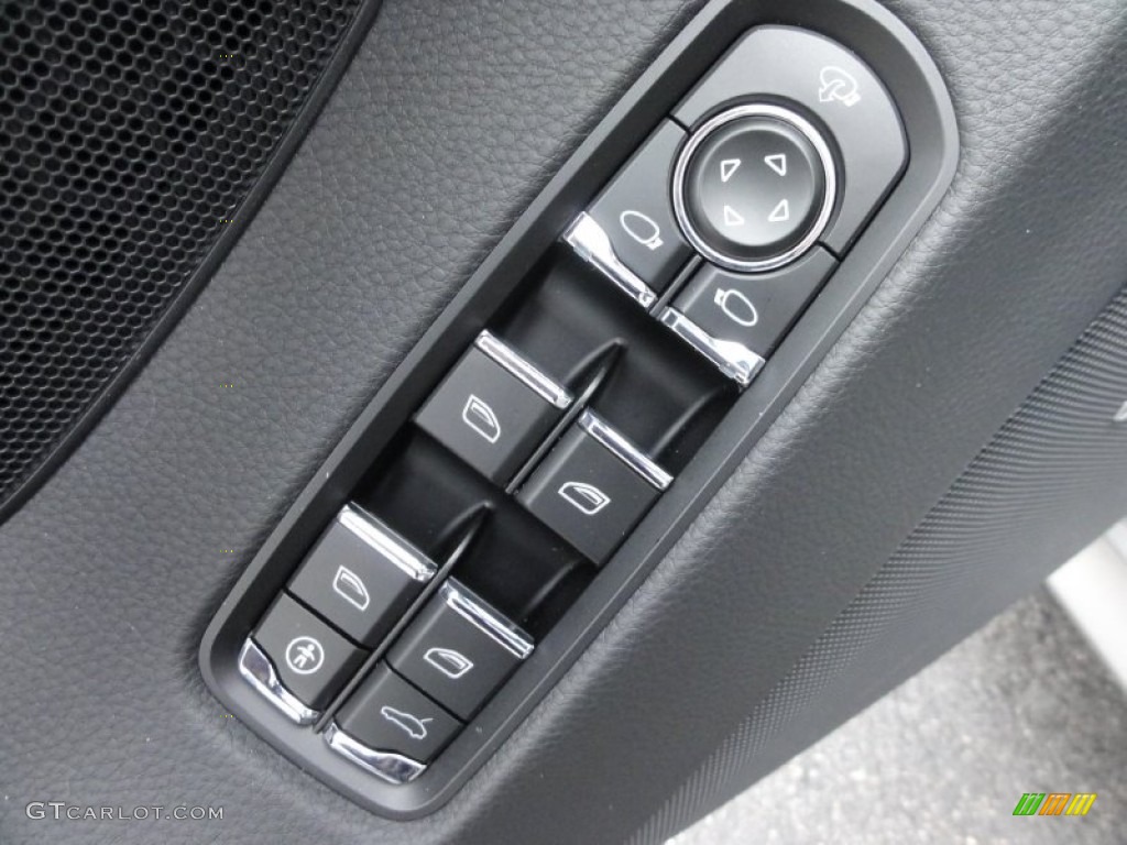 2012 Porsche Panamera 4 Controls Photo #61743613