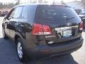 Ebony Black - Sorento LX Photo No. 6