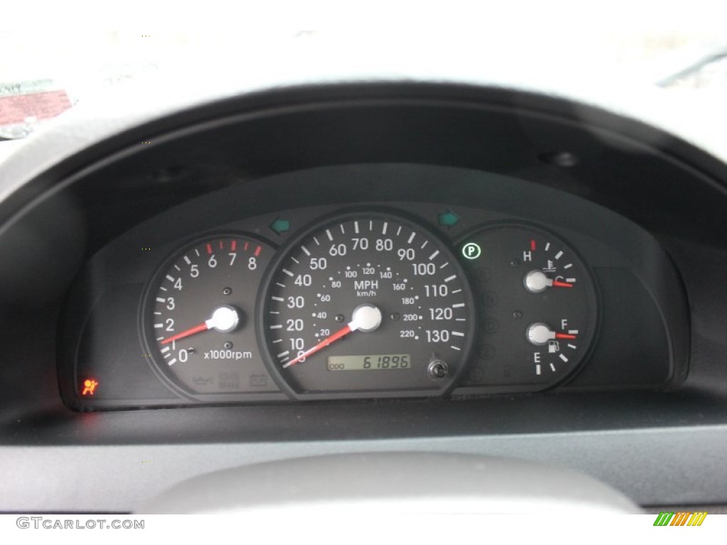 2004 Kia Sorento EX 4WD Gauges Photo #61746463