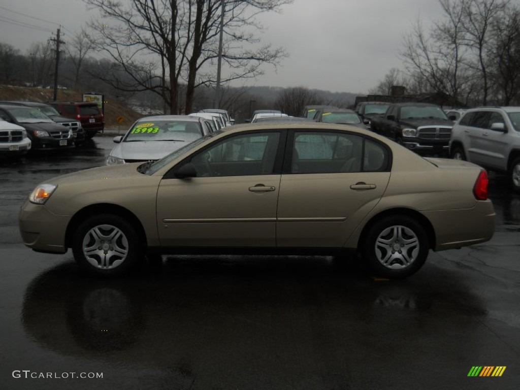 2008 Malibu Classic LS Sedan - Sandstone Metallic / Cashmere Beige photo #12