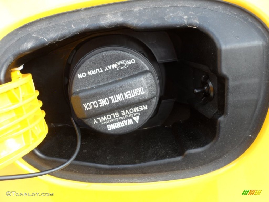 2012 Genesis Coupe 3.8 R-Spec - Interlagos Yellow / Black Leather/Red Cloth photo #14