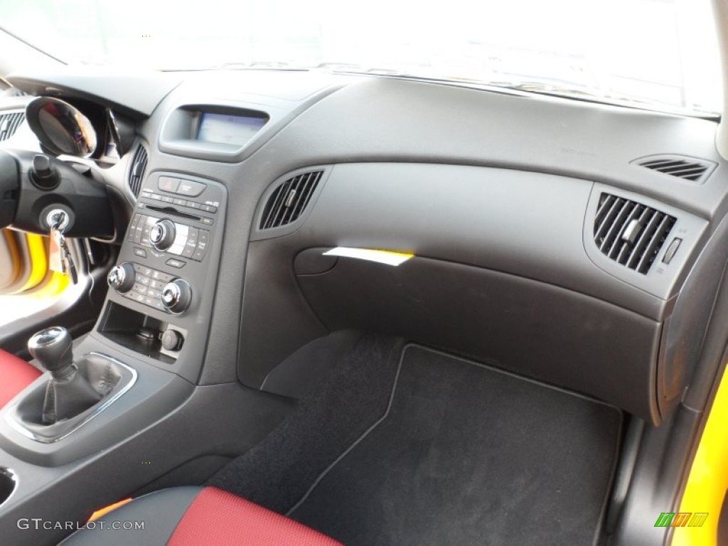 Black Leather Red Cloth Interior 2012 Hyundai Genesis Coupe