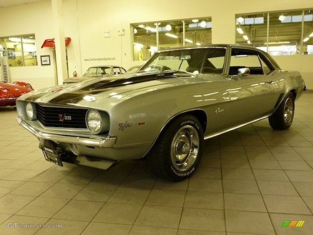 1969 Camaro Z28 Coupe - Silver Metallic / Black photo #4