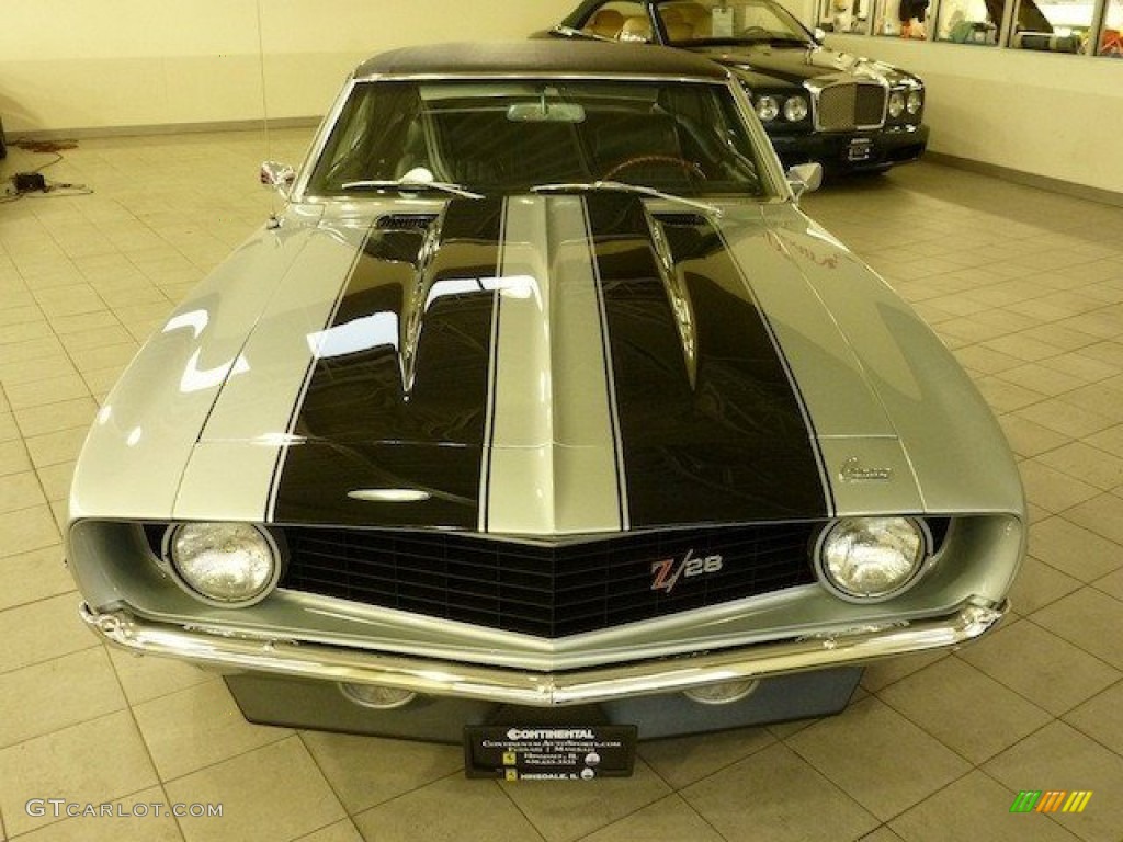1969 Camaro Z28 Coupe - Silver Metallic / Black photo #6
