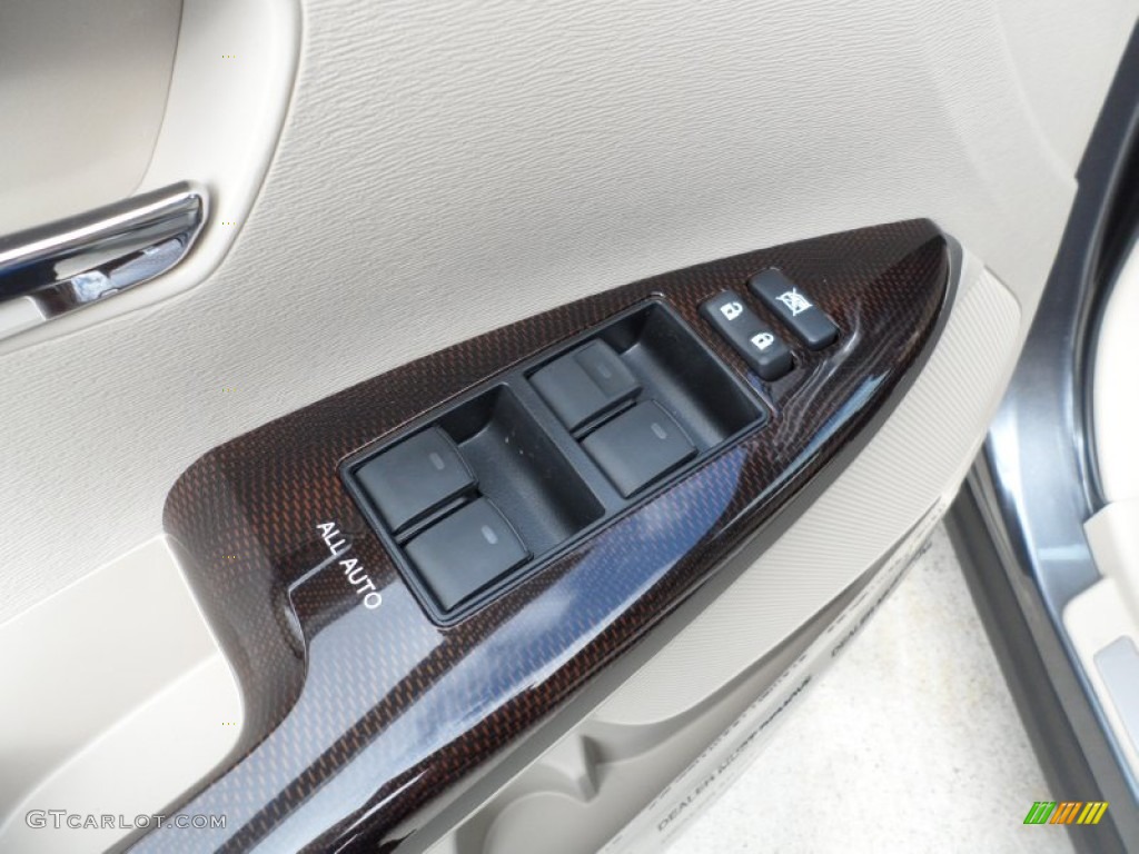 2012 Toyota Venza LE Controls Photo #61752508