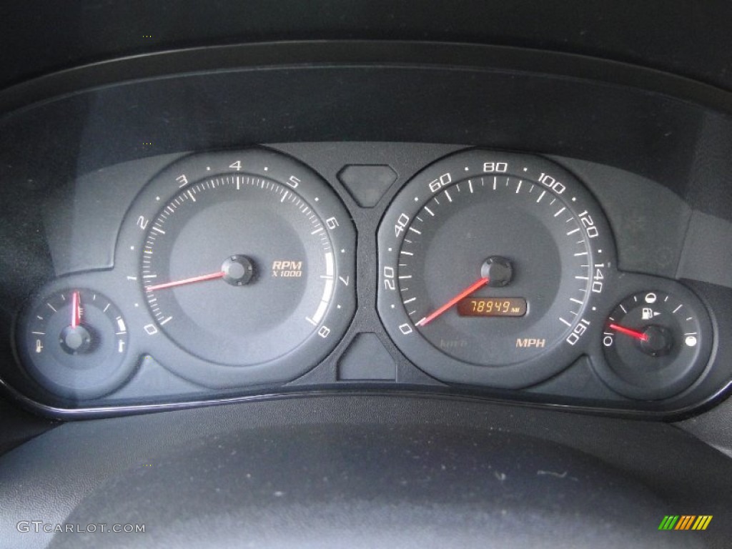 2004 Cadillac SRX V8 Gauges Photos