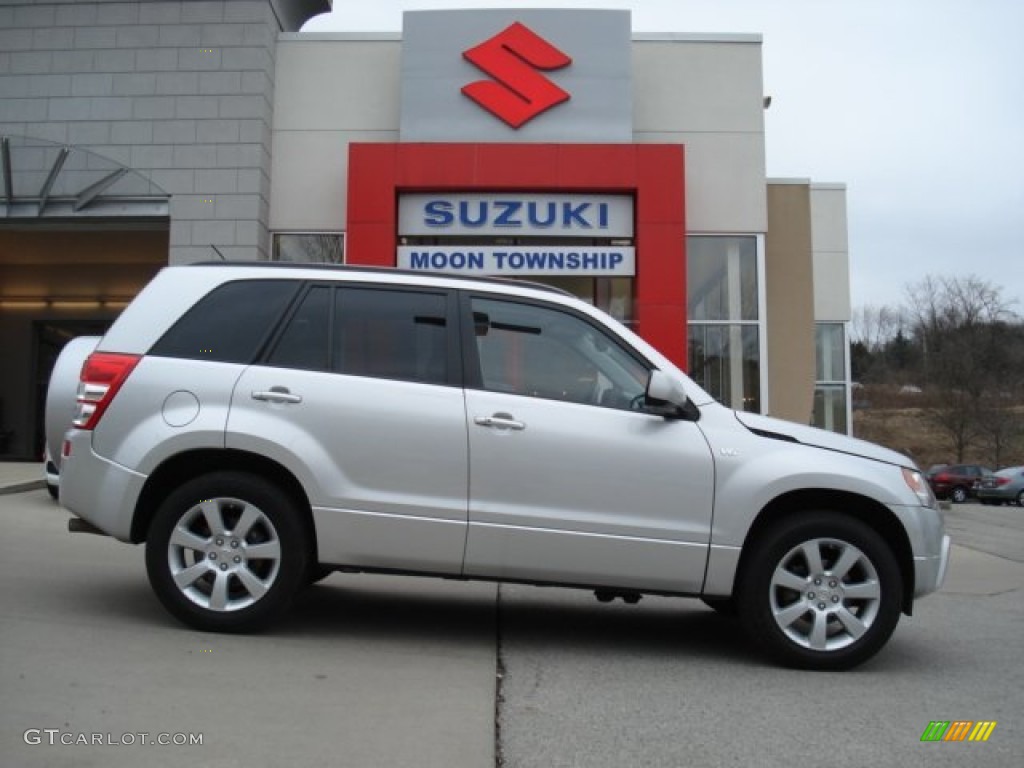 2010 Grand Vitara Limited 4x4 - Quicksilver Metallic / Black photo #1