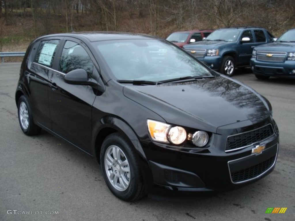 2012 Sonic LT Hatch - Black / Jet Black/Dark Titanium photo #2