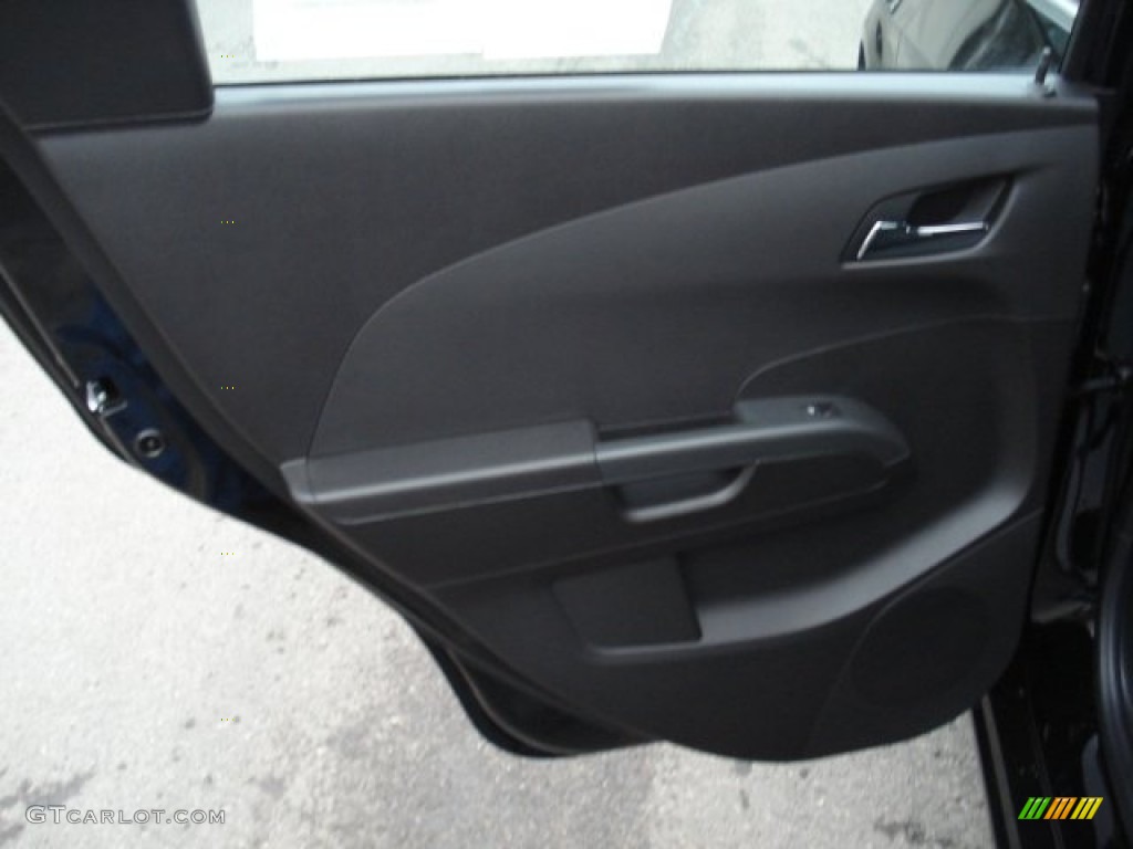 2012 Sonic LT Hatch - Black / Jet Black/Dark Titanium photo #14
