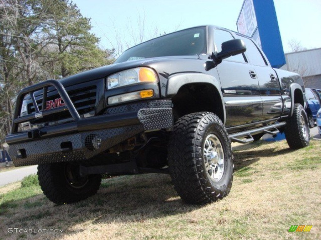 2004 Sierra 2500HD SLE Crew Cab 4x4 - Onyx Black / Dark Pewter photo #1