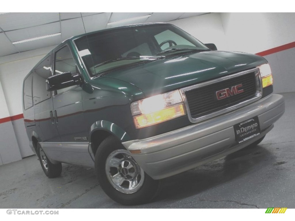 1999 Safari SLE AWD - Forest Green Metallic / Pewter photo #2