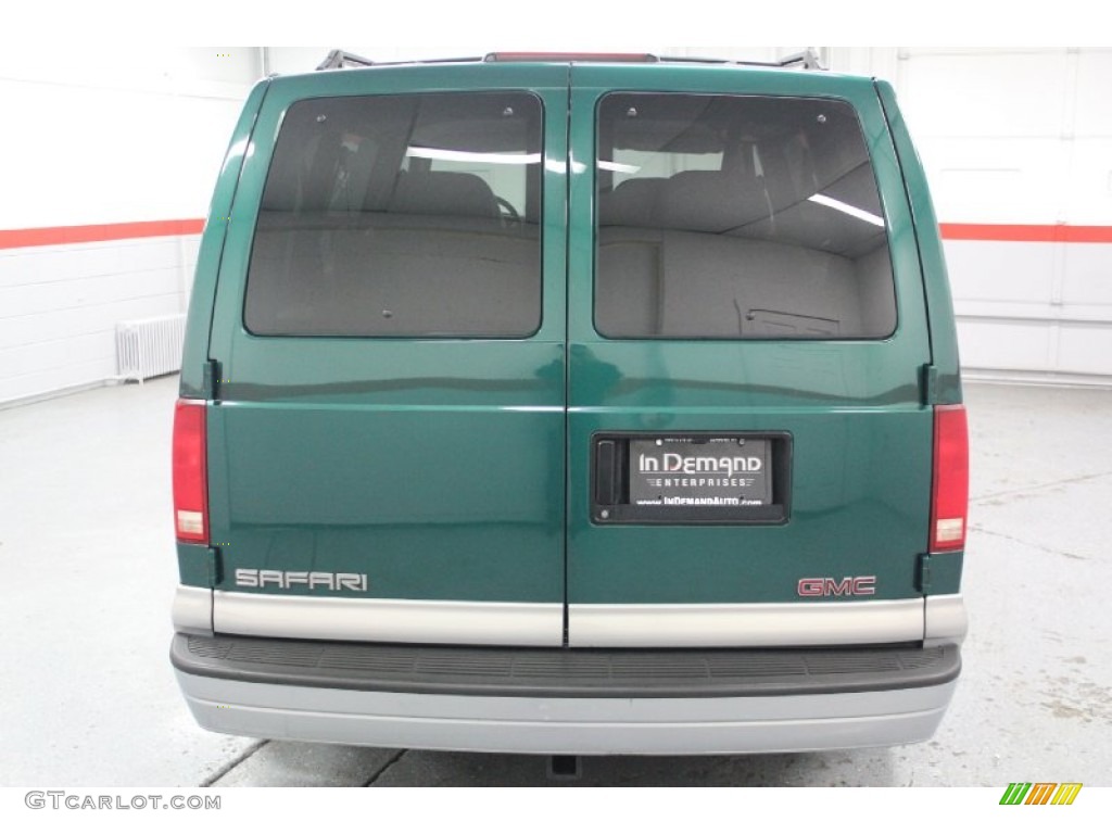 1999 Safari SLE AWD - Forest Green Metallic / Pewter photo #18