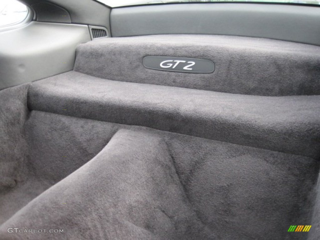 Black Interior 2002 Porsche 911 GT2 Photo #61764071