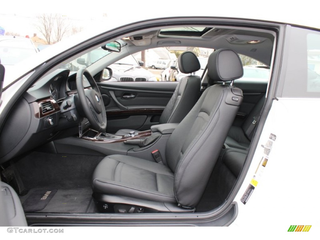 2011 3 Series 328i xDrive Coupe - Alpine White / Black photo #11