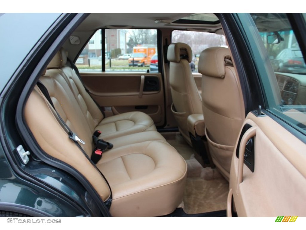 1995 Saab 9000 CSE Turbo Rear Seat Photos