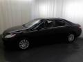 Black - Camry LE Photo No. 20