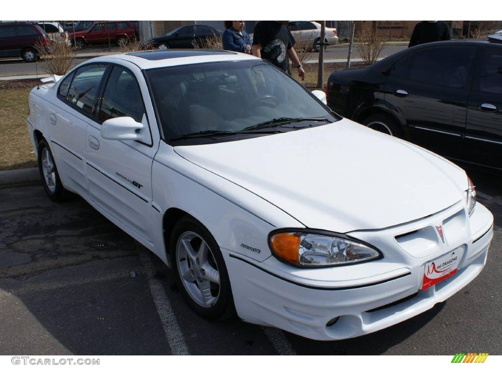 2000 Grand Am GT Sedan - Arctic White / Dark Pewter photo #3