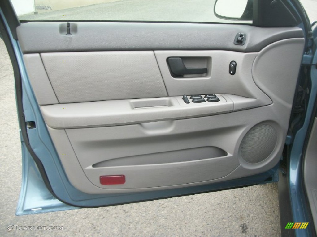 2005 Ford Taurus SE Wagon Medium/Dark Flint Door Panel Photo #61771439